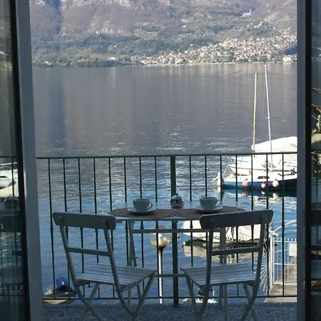 Apartment The Green House On The Lake